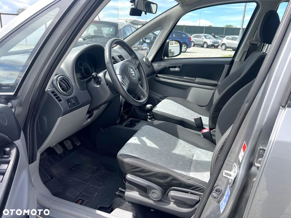 Suzuki SX4 2.0 DDiS Explore 4WD - 7