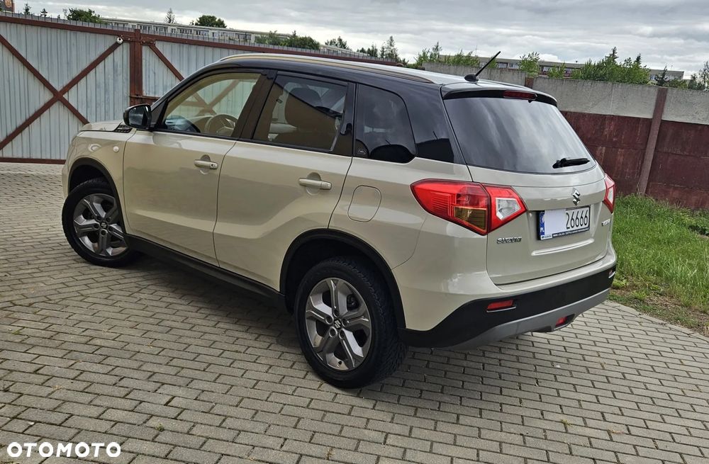 Suzuki Vitara 1.6 Elegance 2WD - 11