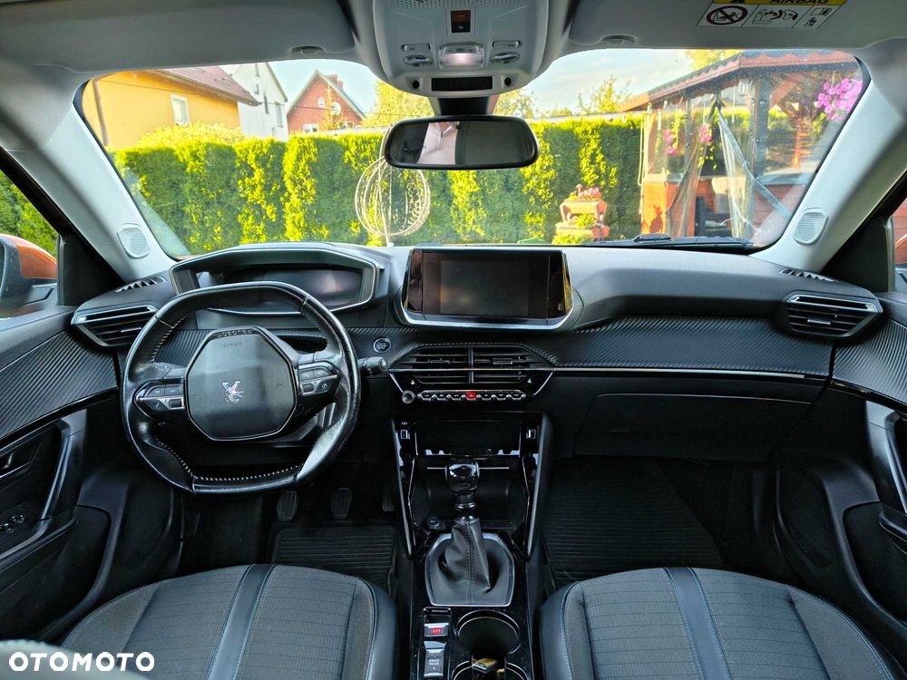 Peugeot 2008 - 6