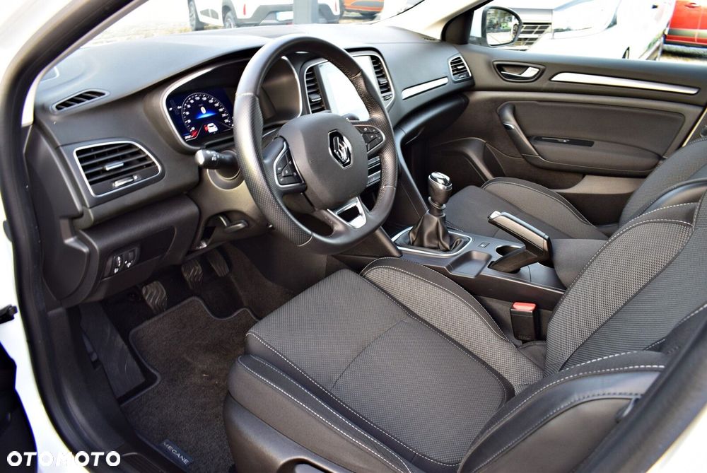 Renault Megane - 11