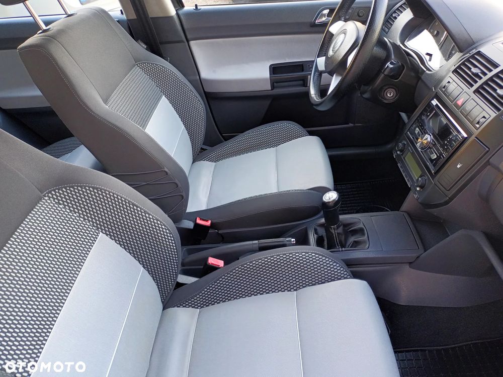 Volkswagen Polo Cross 1.6 - 29