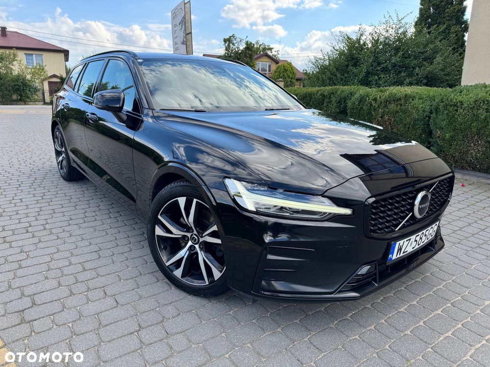 Volvo V60 B3 B Plus Dark - 4