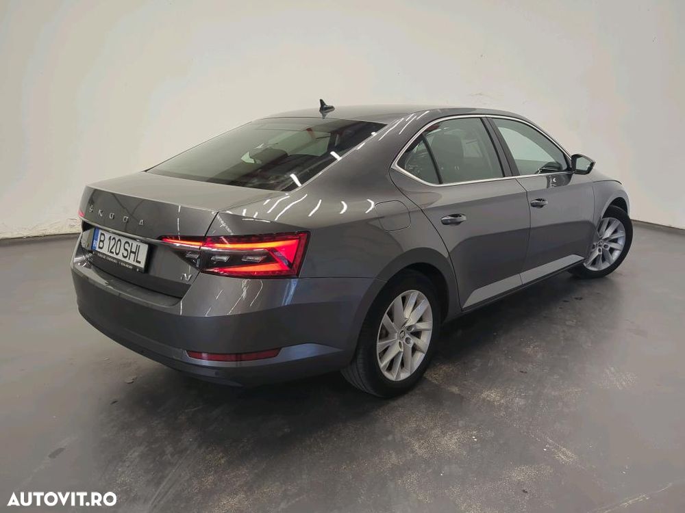 Skoda Superb - 2