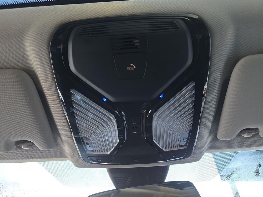 BMW Seria 3 320d - 24