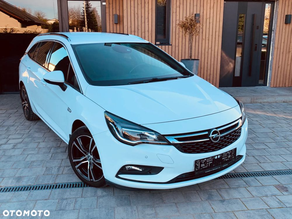 Opel Astra 1.4 Turbo Innovation - 1