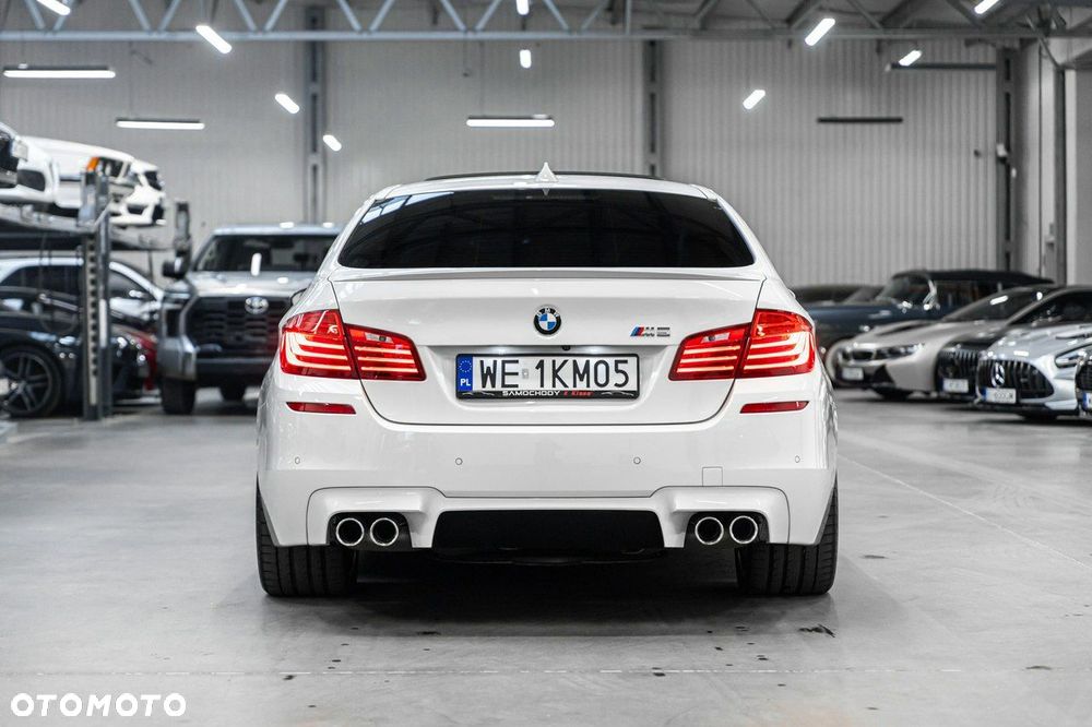 BMW M5 DKG - 9