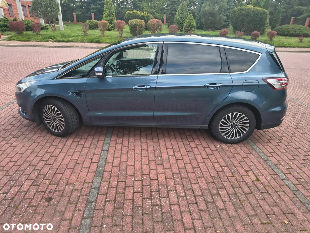 Ford S-Max - 16