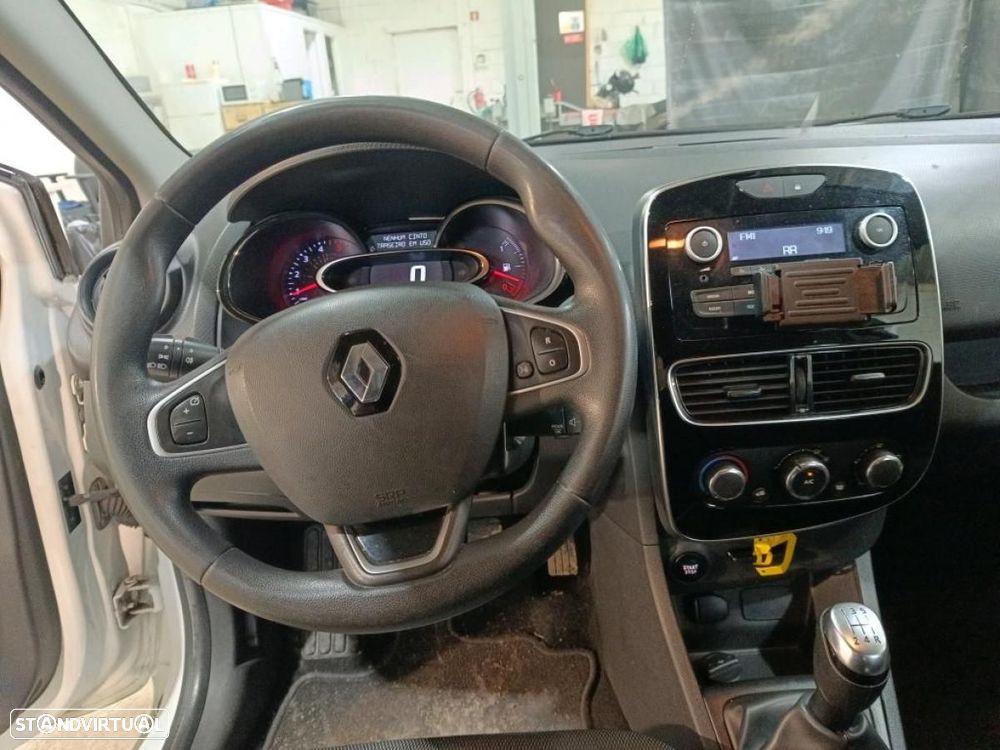 Renault Clio 1.5 dCi Zen - 5