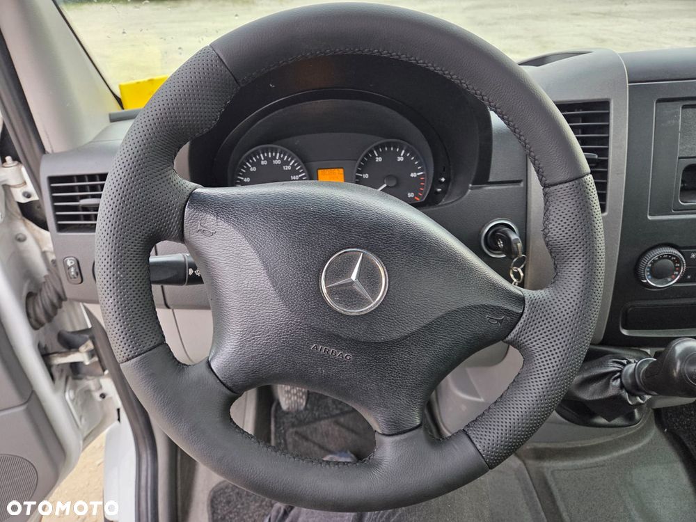 Mercedes-Benz 414 - 16