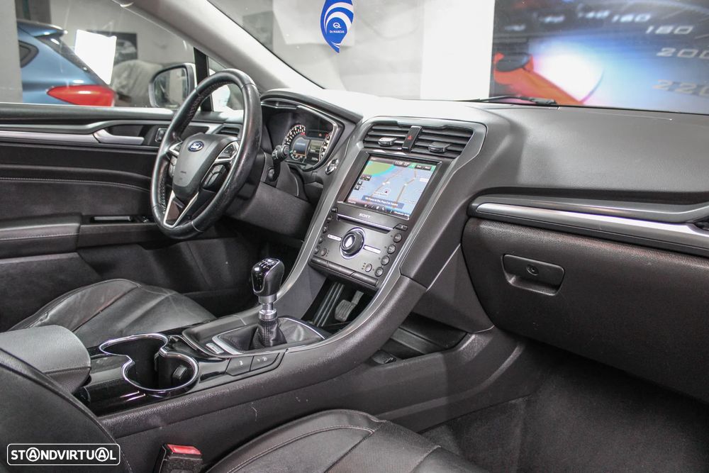 Ford Mondeo 1.5 TDCi Titanium - 32