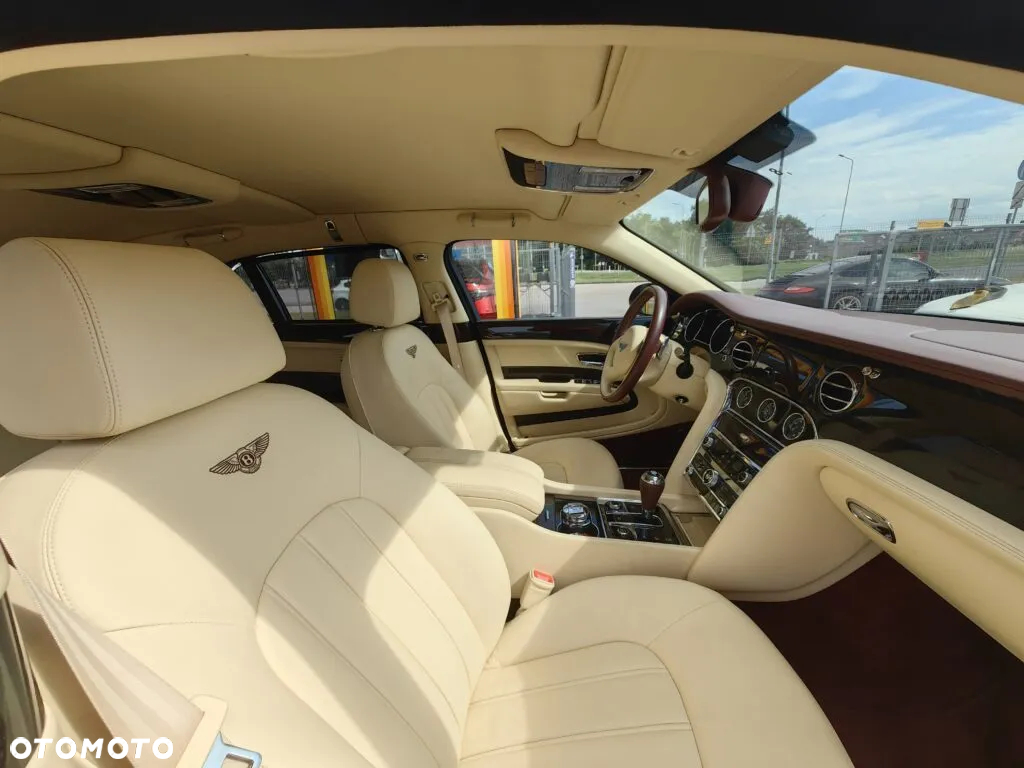 Bentley Mulsanne Speed - 21