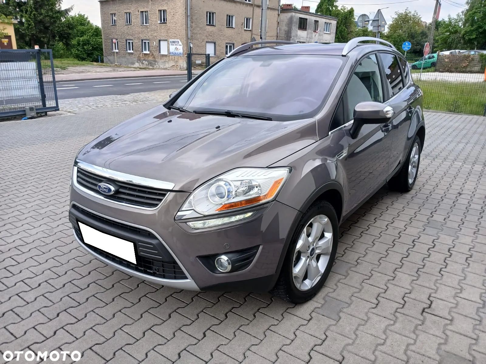 Ford Kuga 2.0 TDCi 4WD Titanium - 1