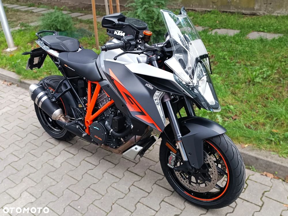 KTM Super Duke - 5