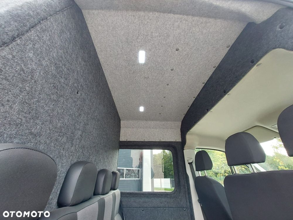 Volkswagen Crafter Maxi - 14