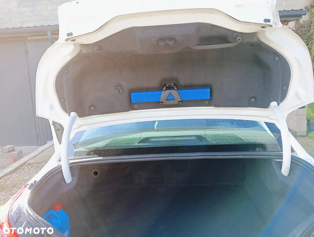 Peugeot 508 2.0 HDi Allure - 11