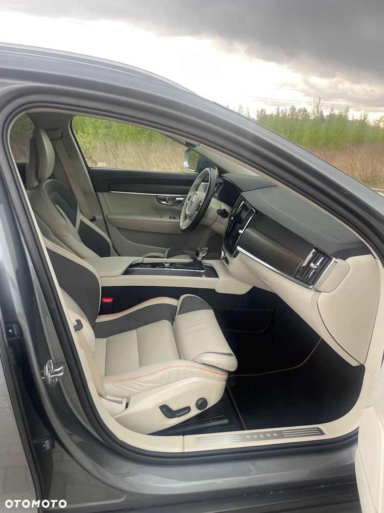 Volvo V90 Cross Country T6 AWD - 14