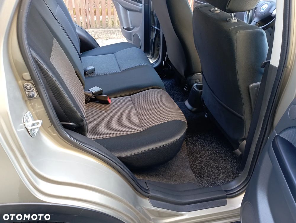 Fiat Sedici 1.6 16V 4x4 Luxury - 17