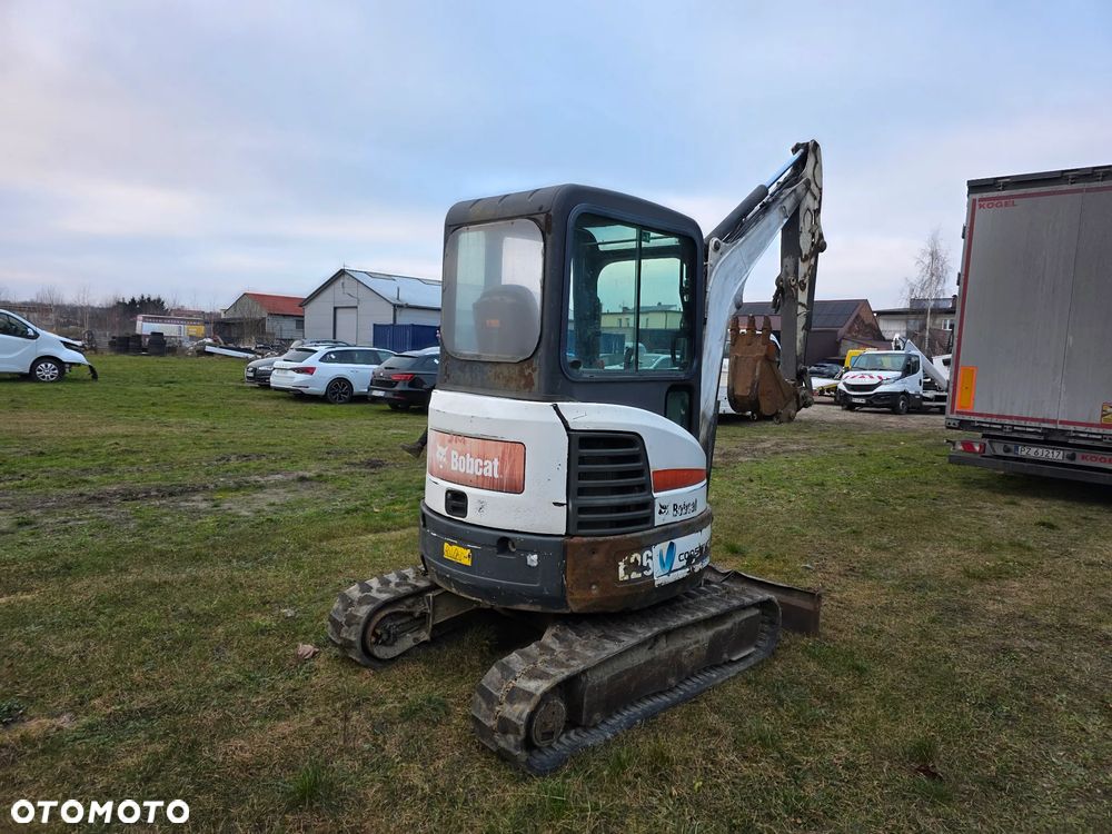Bobcat E26 - 11