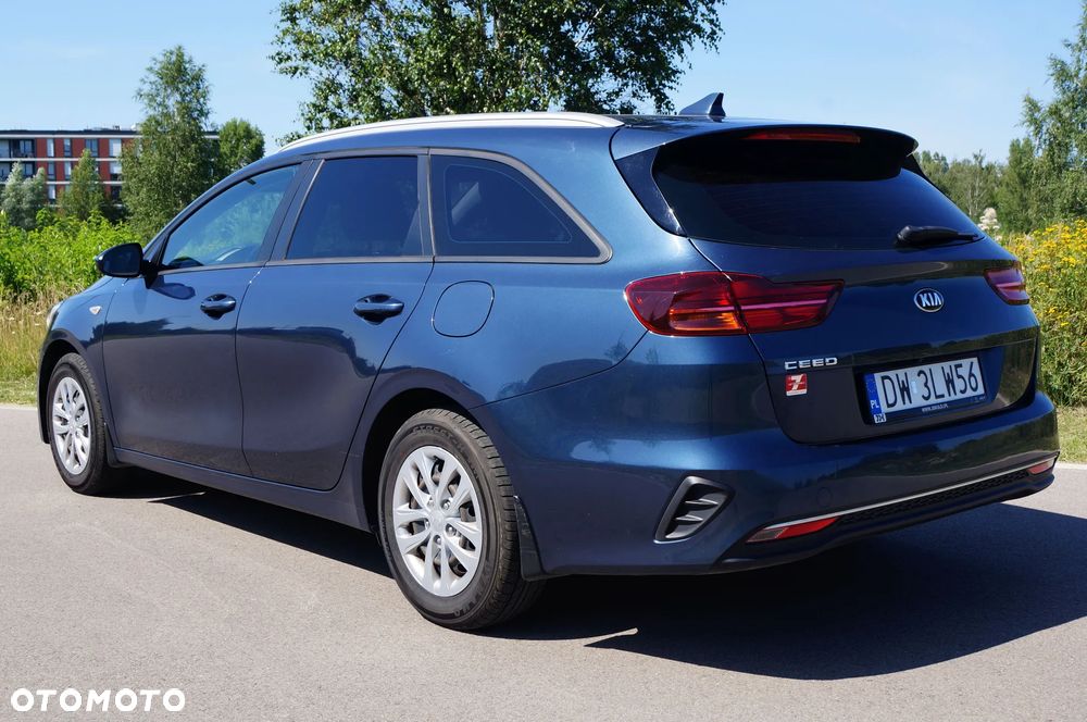 Kia Ceed 1.6 CRDi SCR L - 12
