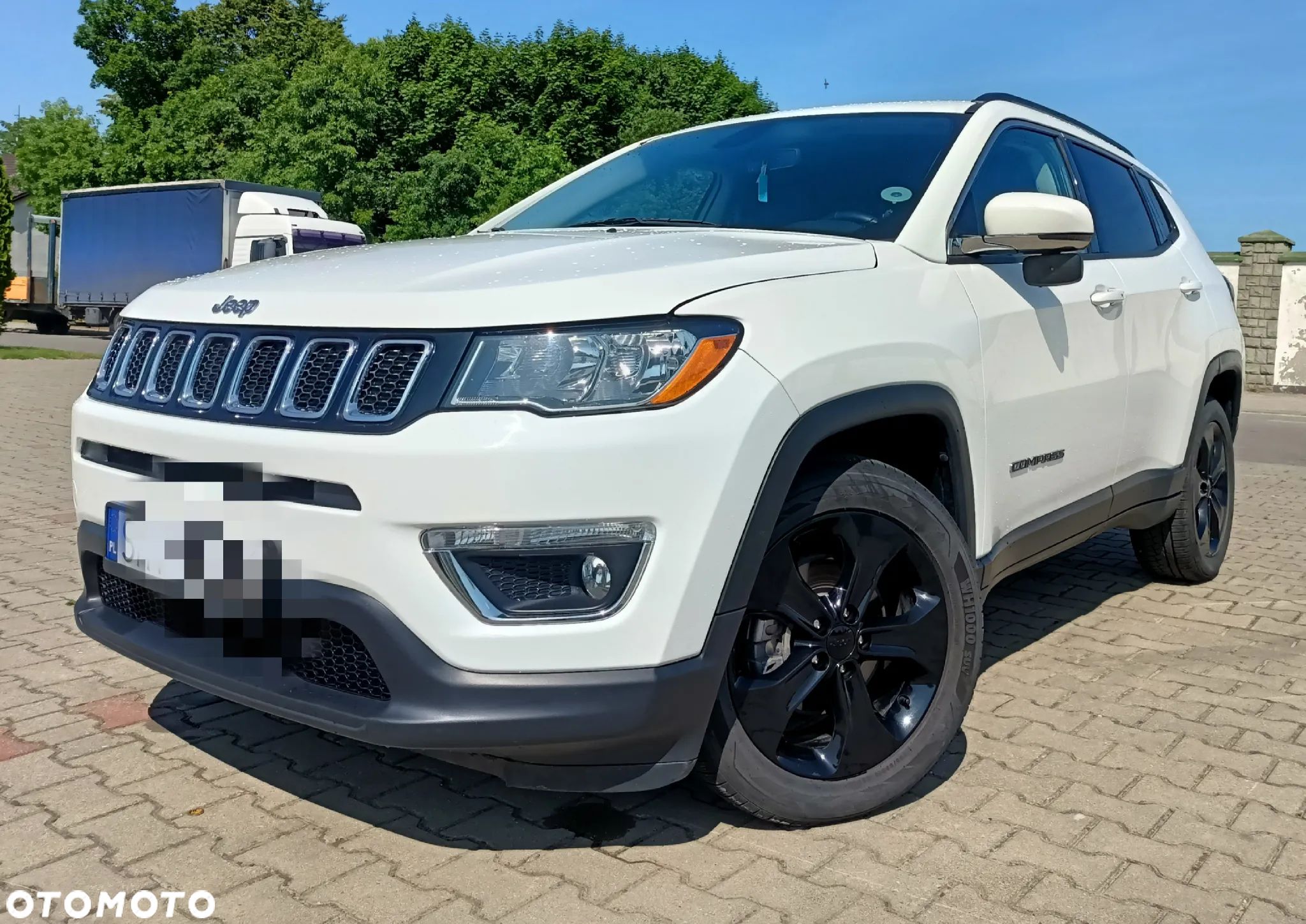 Jeep Compass - 1