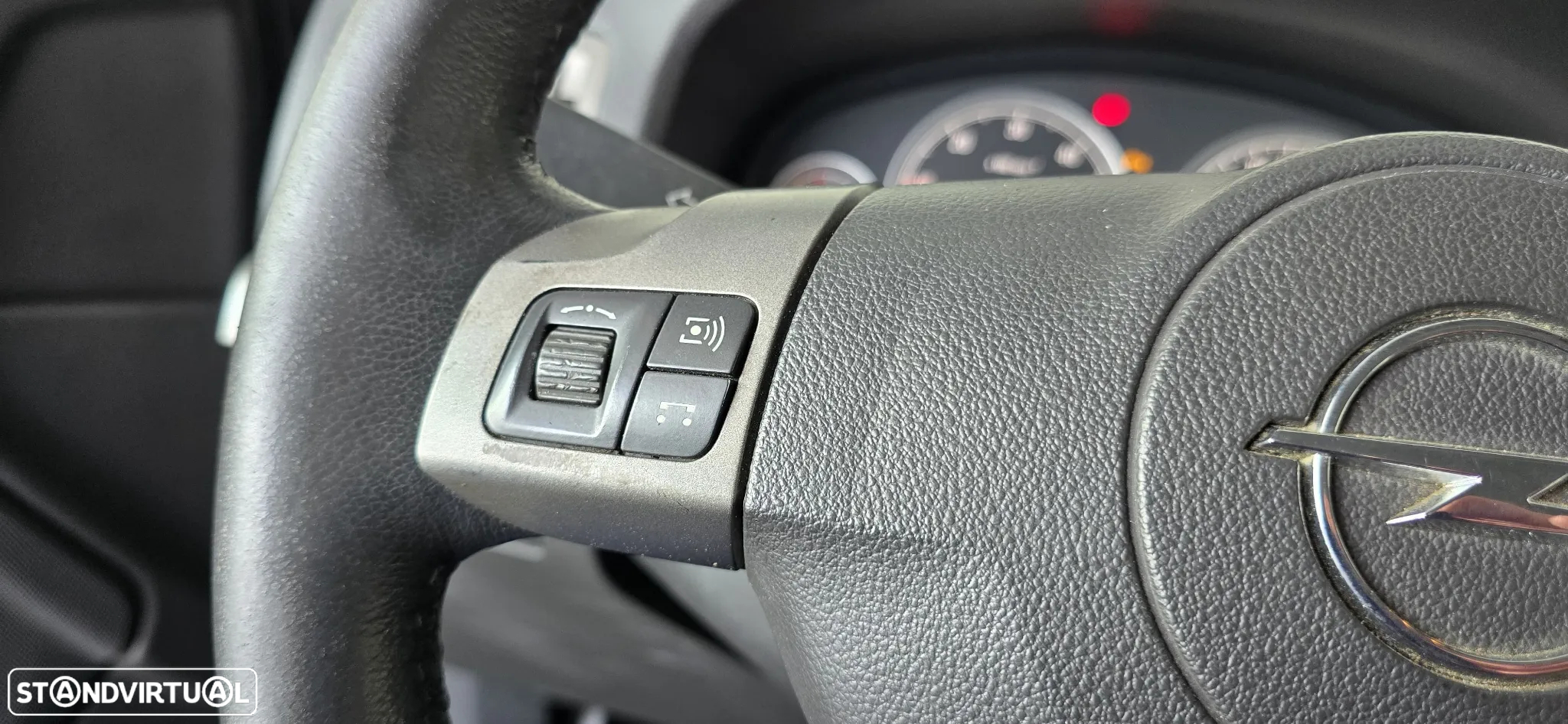 Opel Vectra Caravan 1.9 CDTi Executive - 10