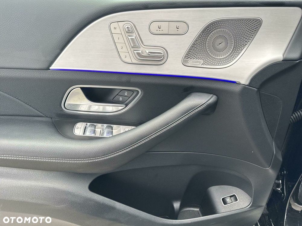 Mercedes-Benz GLE - 16