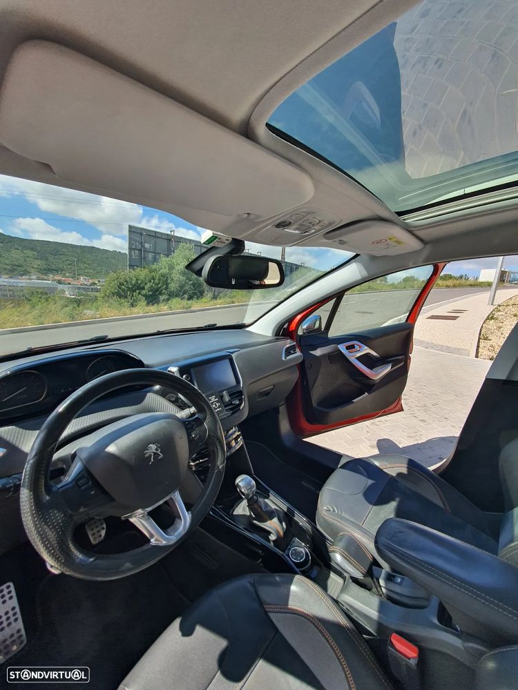 Peugeot 2008 PureTech 130 Stop&Start Allure - 16