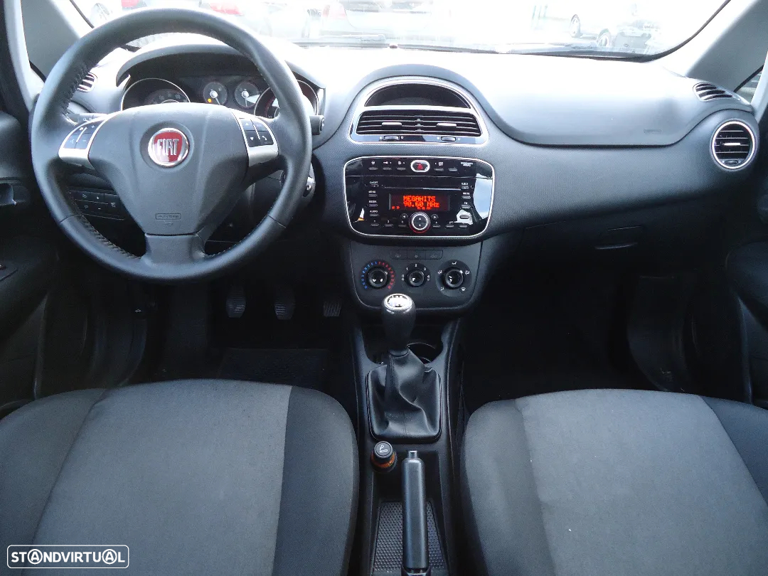 Fiat Punto 1.3 M-Jet Lounge S&S - 4