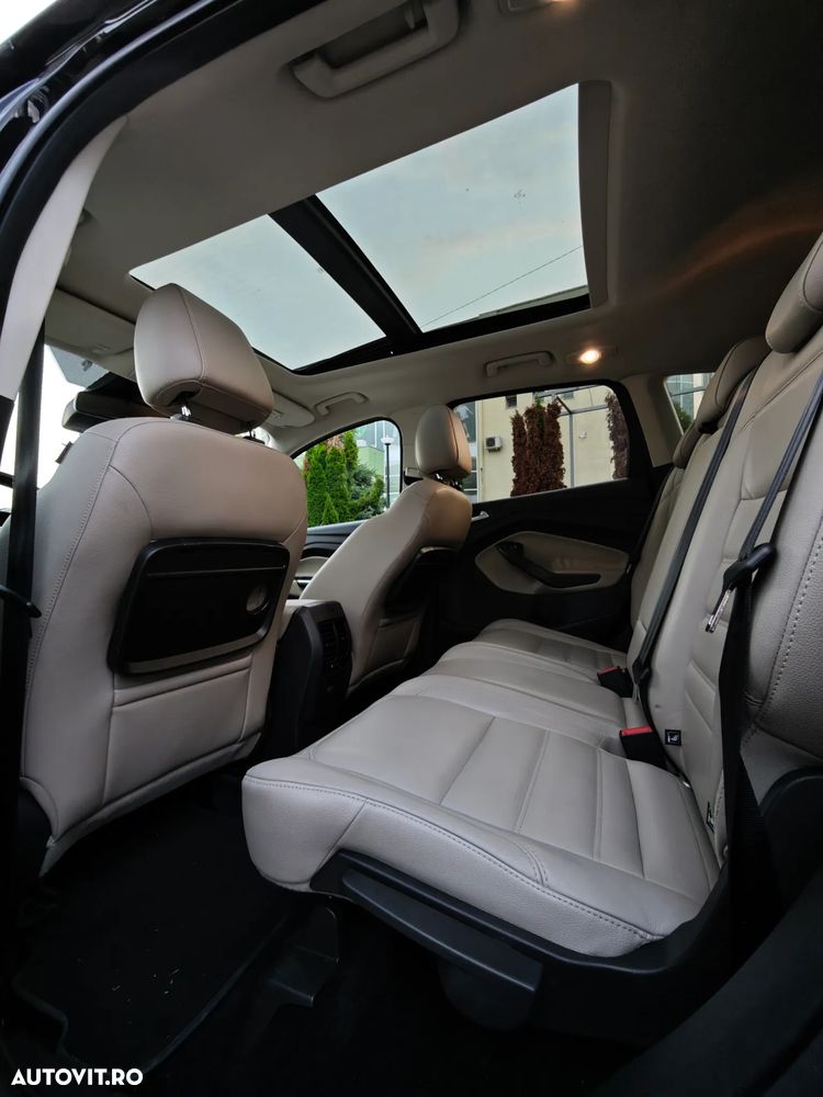 Ford Kuga 2.0 TDCi Powershift 4WD Titanium - 16