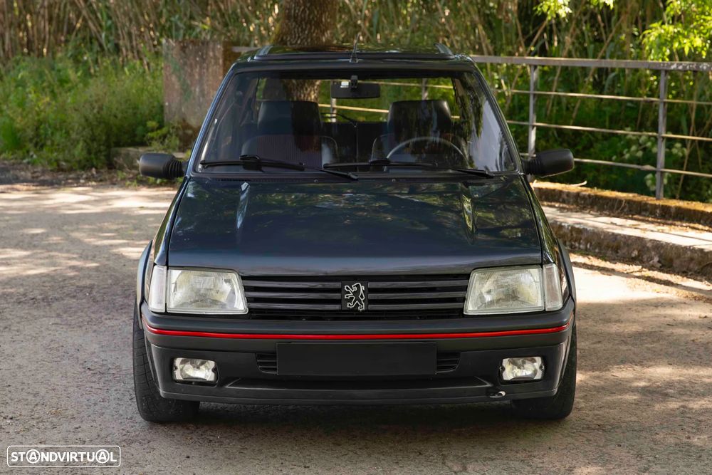 Peugeot 205 1.6 GTi - 2