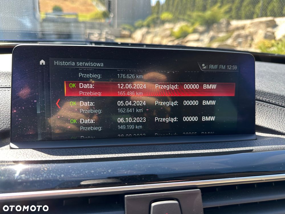 BMW Seria 3 320d xDrive Sport Line - 25