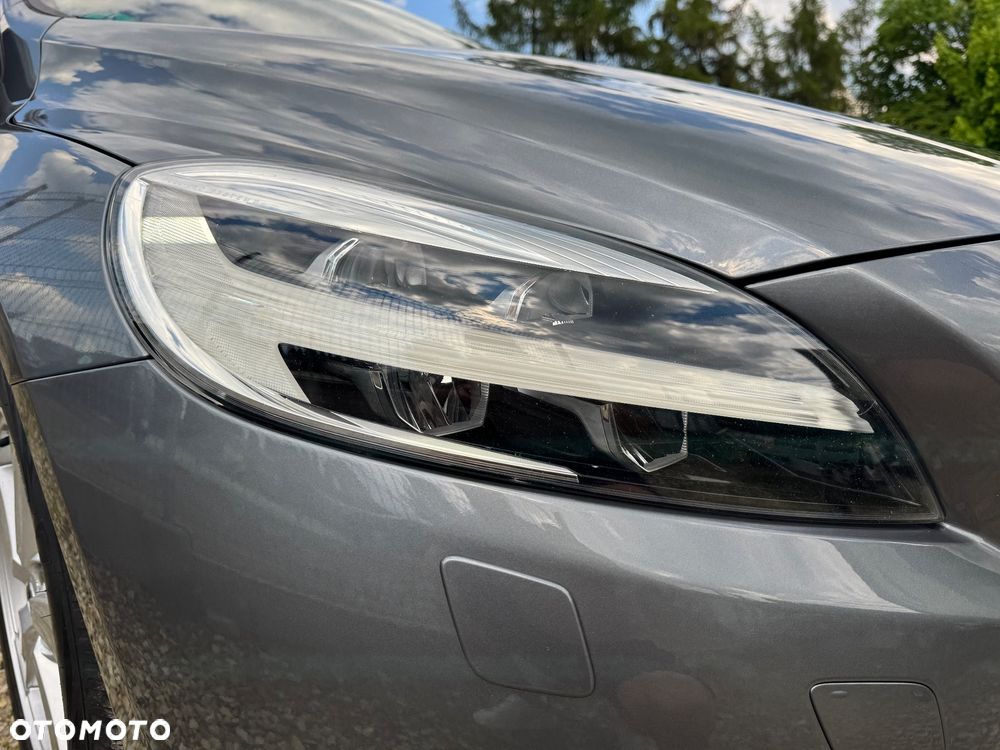 Volvo V40 - 9