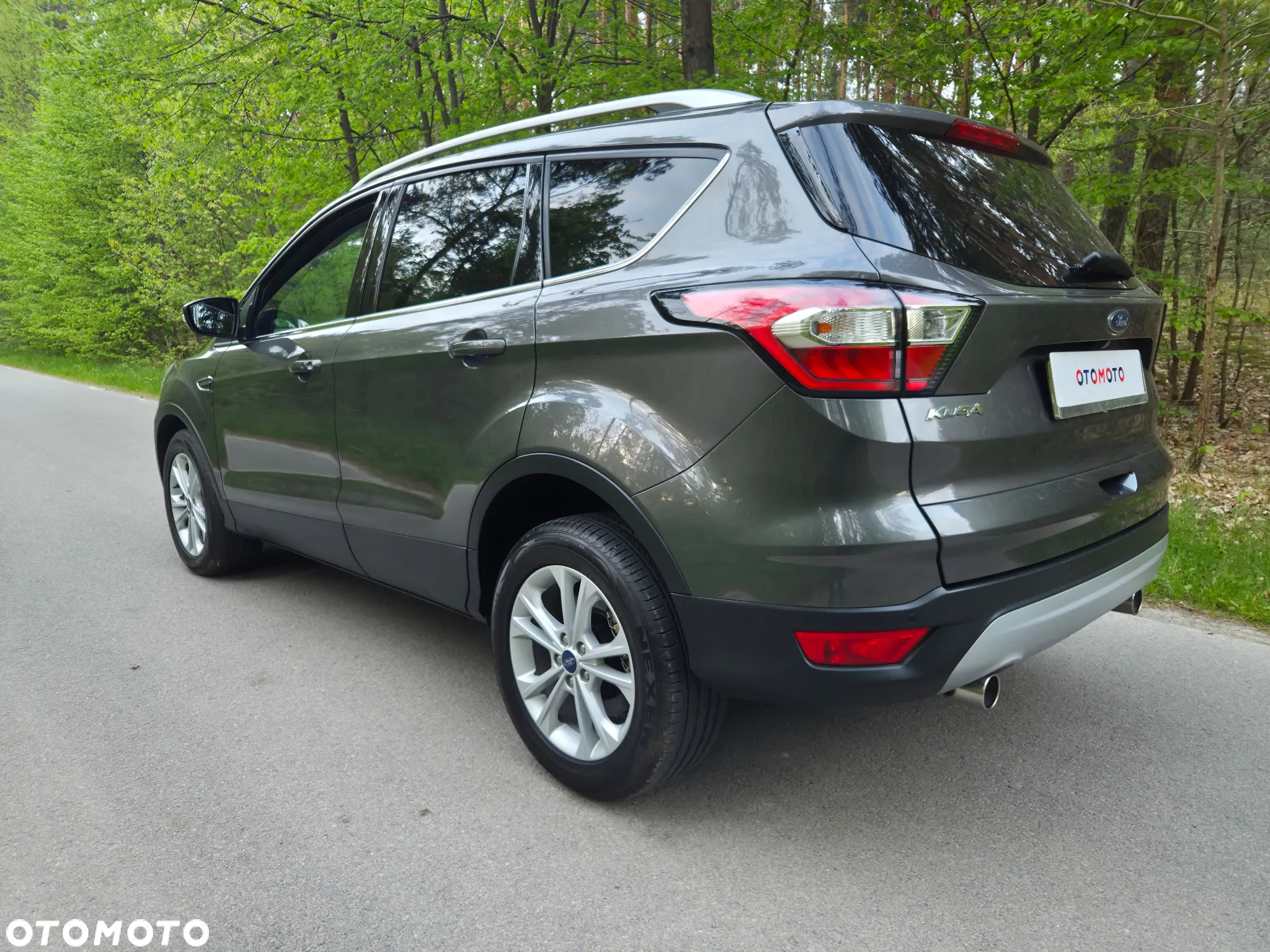 Ford Kuga 1.5 TDCi 2x4 Cool & Connect - 9