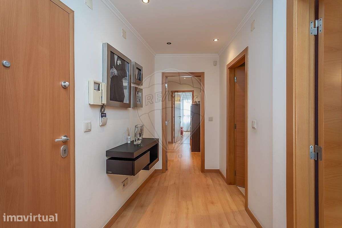 Apartamento T3 para arrendamento - Grande imagem: 2/48
