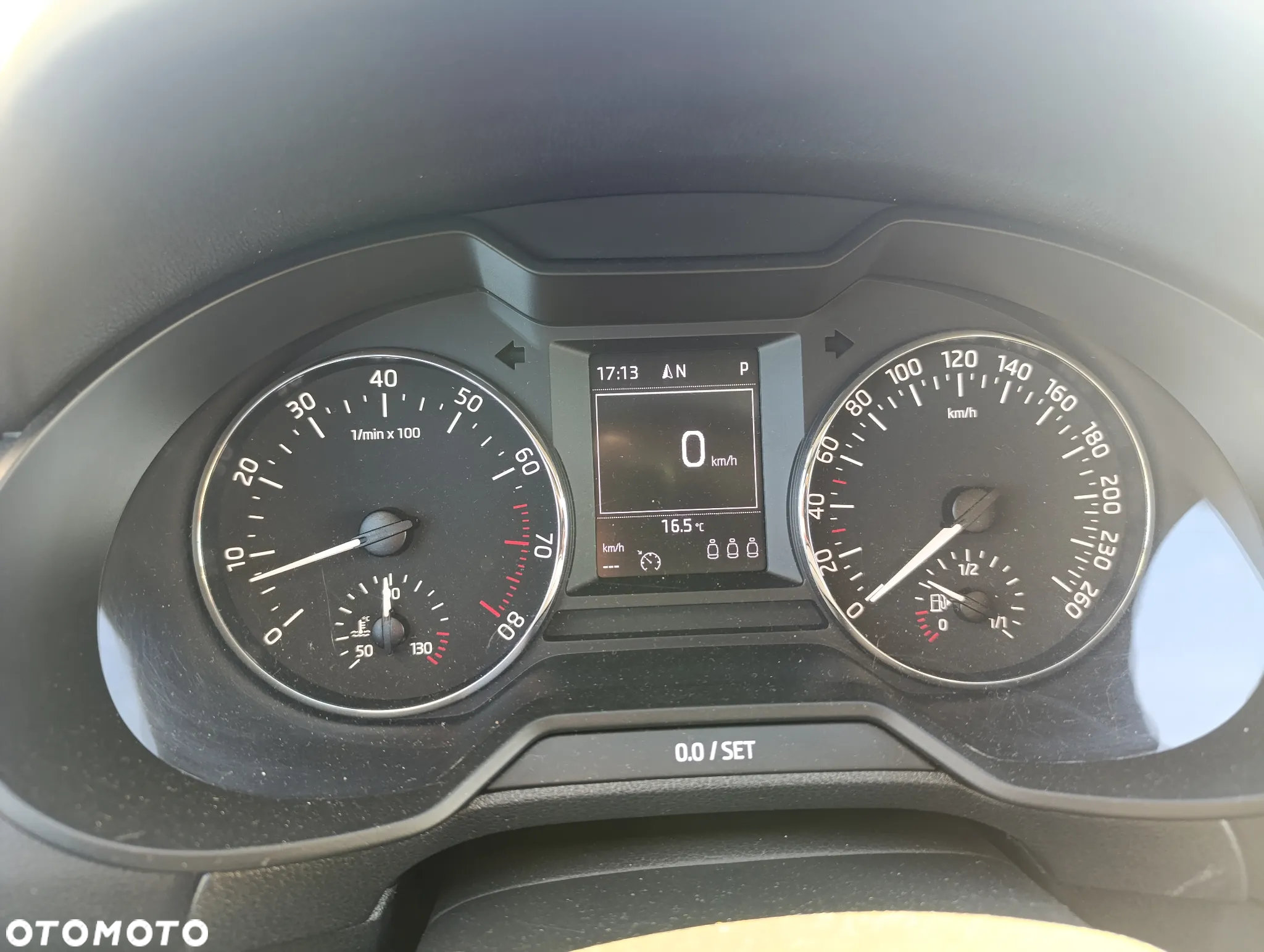 Skoda Octavia 1.4 TSI Elegance DSG - 17