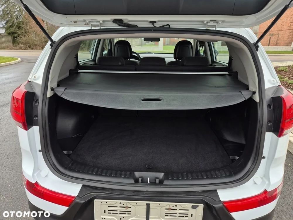 Kia Sportage 2,0 CRDI AWD Vision - 7