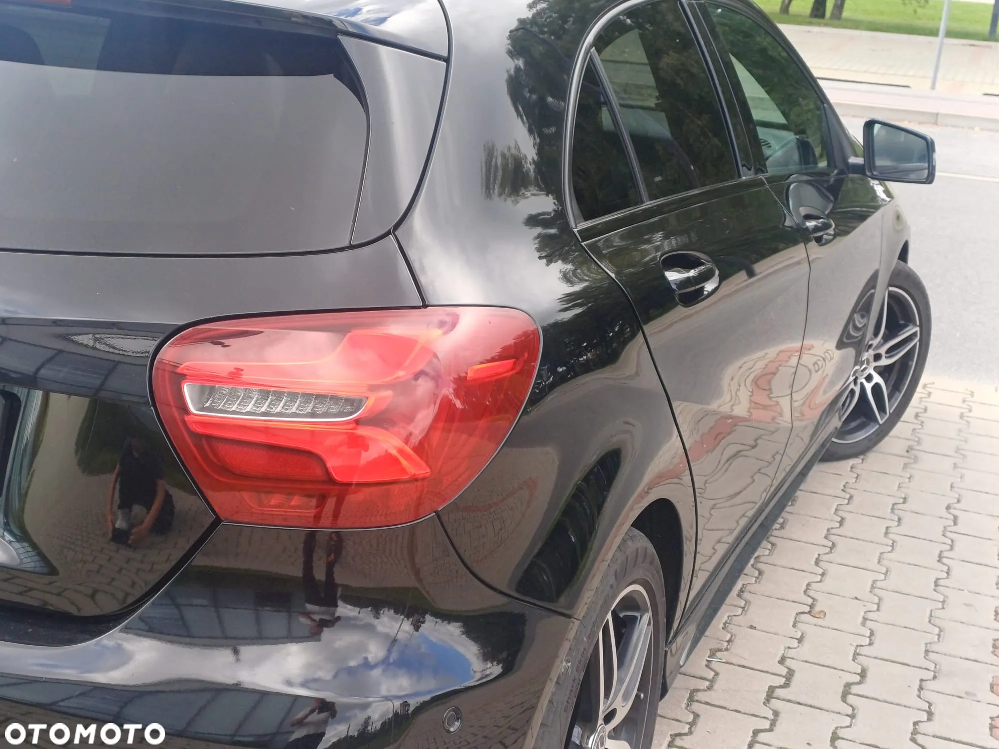 Mercedes-Benz Klasa A 200 CDI 4Matic 7G-DCT AMG Line - 17