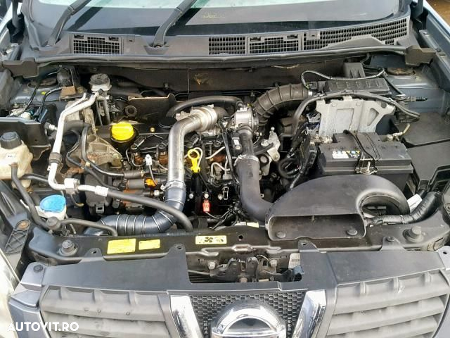 Dezmembrez Nissan Qashqai - 1.5 diesel - 7