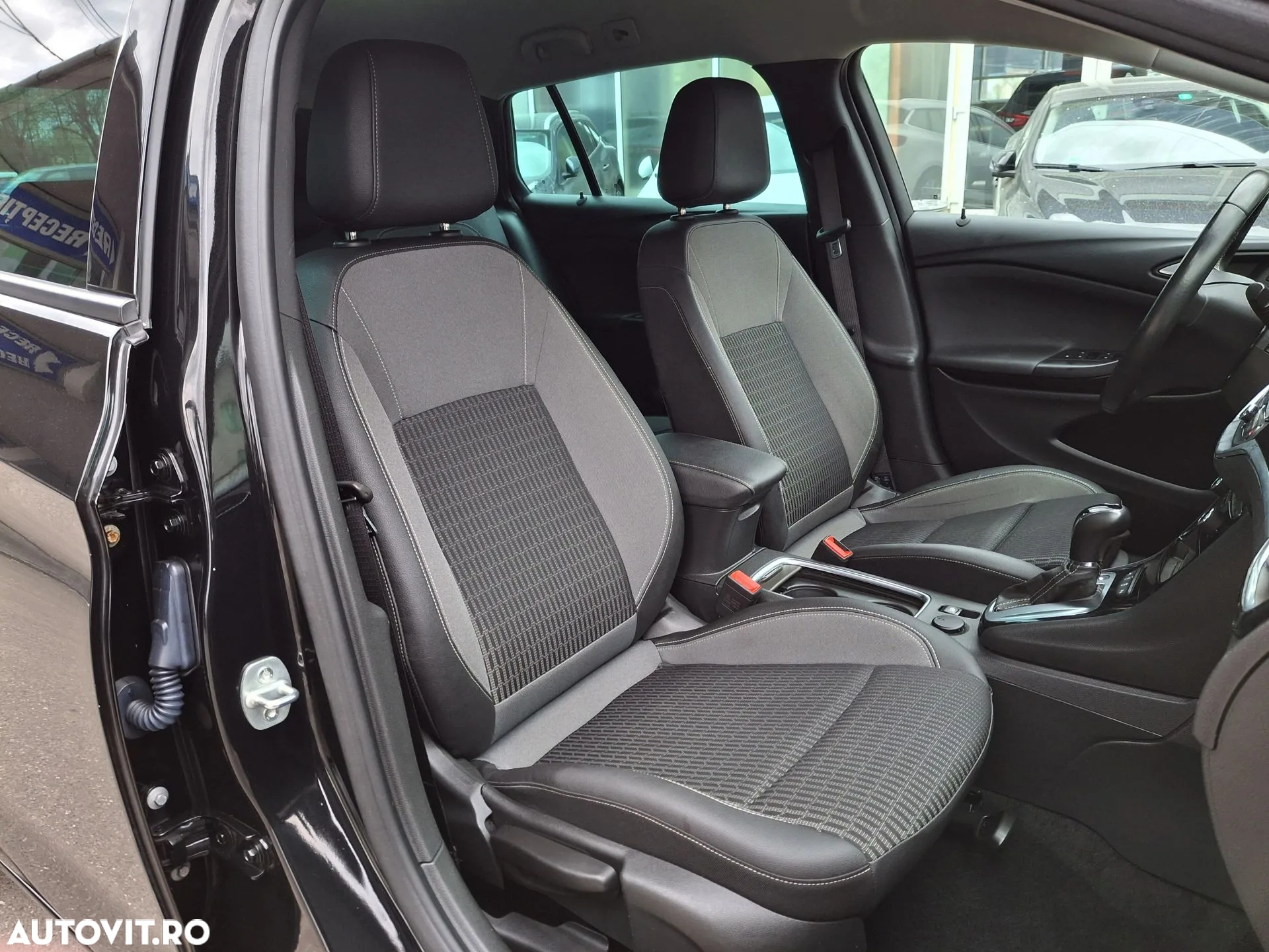 Opel Astra 1.5 D Start/Stop Automatik Business Elegance - 15
