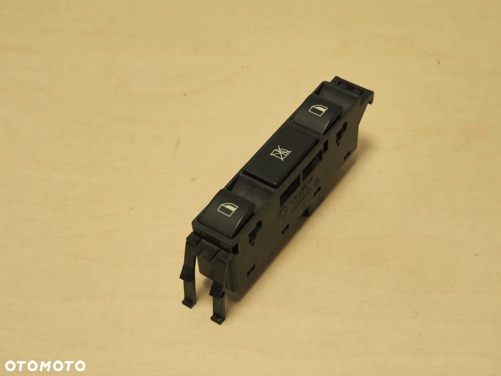 Przełącznik szyb BMW E46 seria 3 8381518