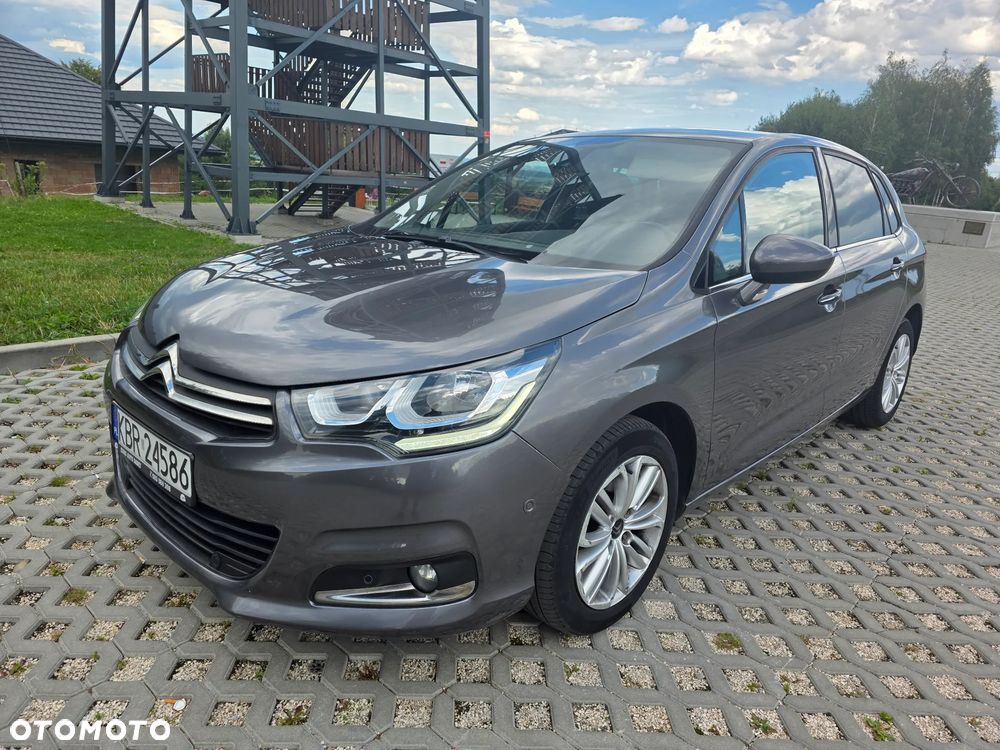 Citroën C4 e-HDi 115 ETG6 Exclusive - 3