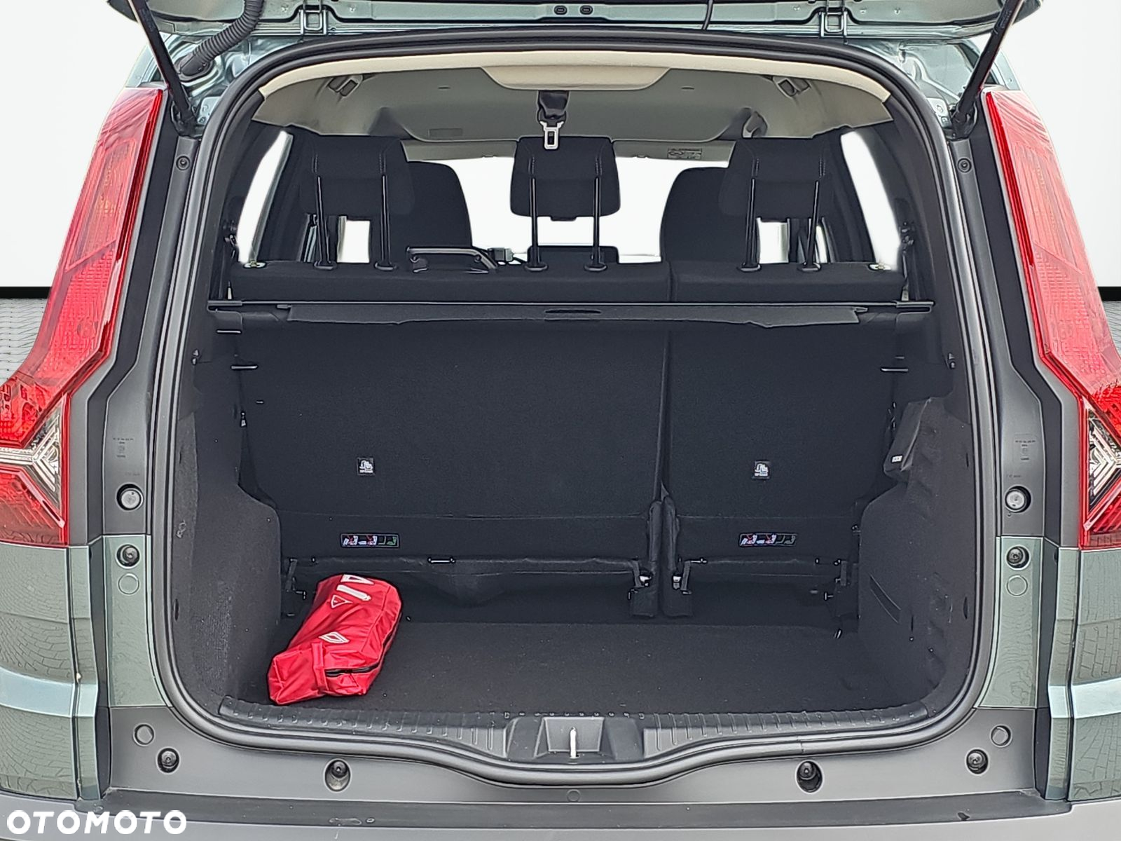 Dacia Jogger 1.6 Full Hybrid 140 Extreme MMT - 23