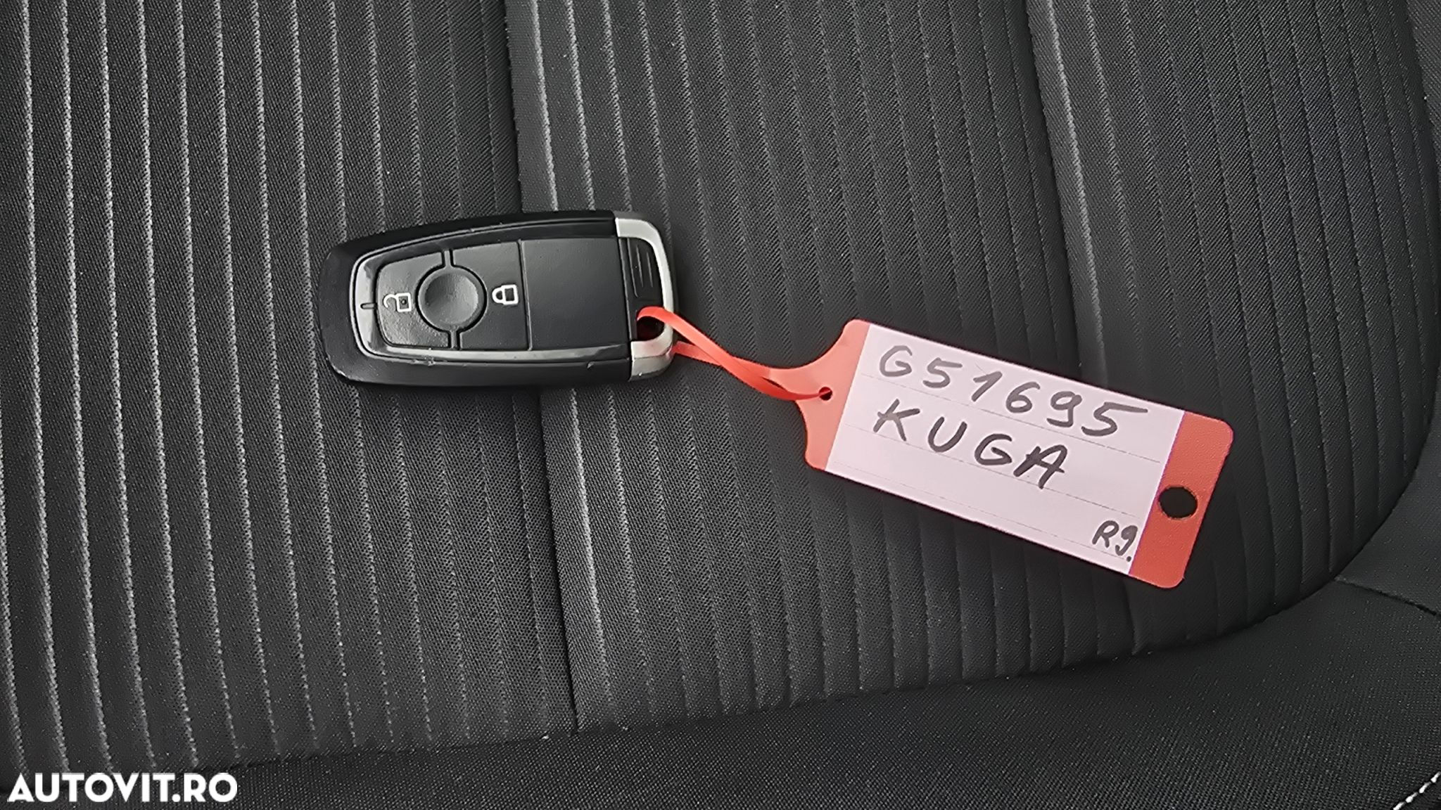 Ford Kuga - 21