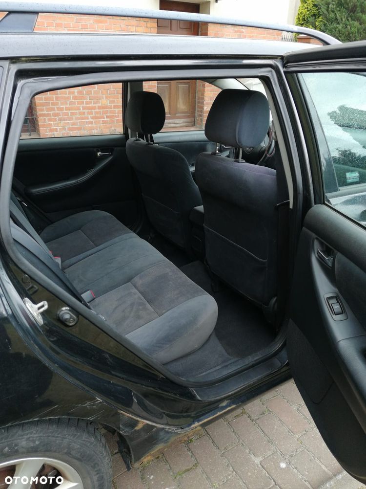 Toyota Corolla 2.0 D-4D Sol - 15