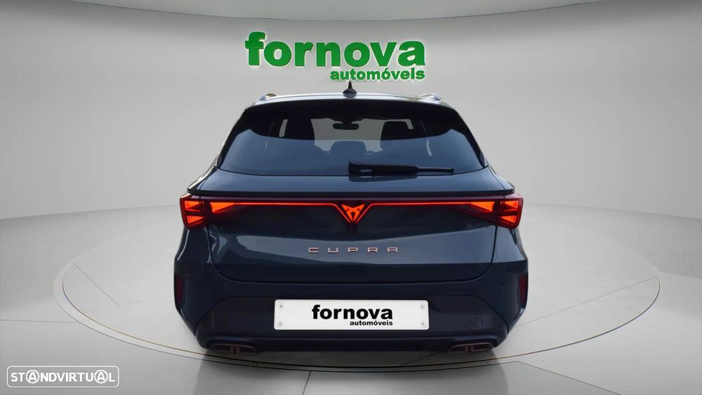 Cupra Leon ST 1.5 e-Hybrid DSG - 3
