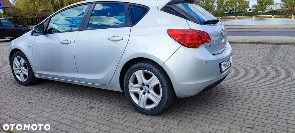 Opel Astra 1.7 CDTI DPF (119g) Innovation - 5