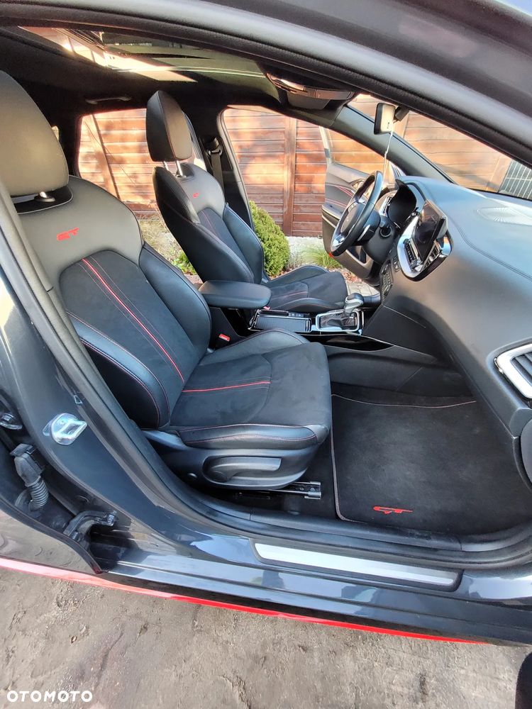 Kia ProCeed 1.6 T-GDI DCT7 OPF GT - 36