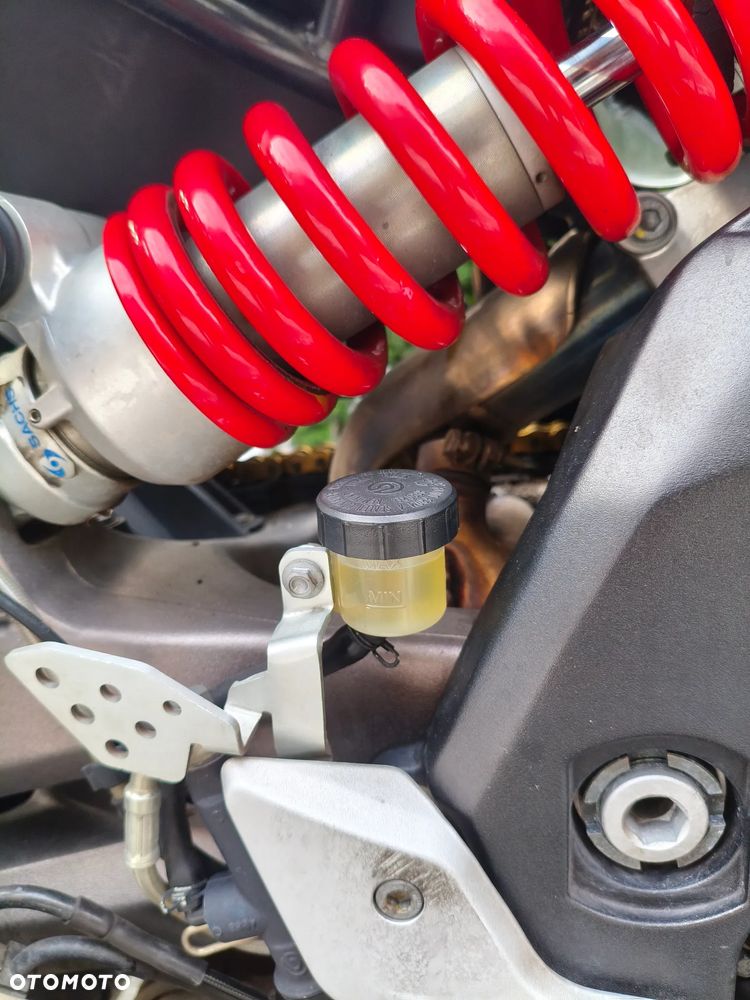 Aprilia Caponord - 9