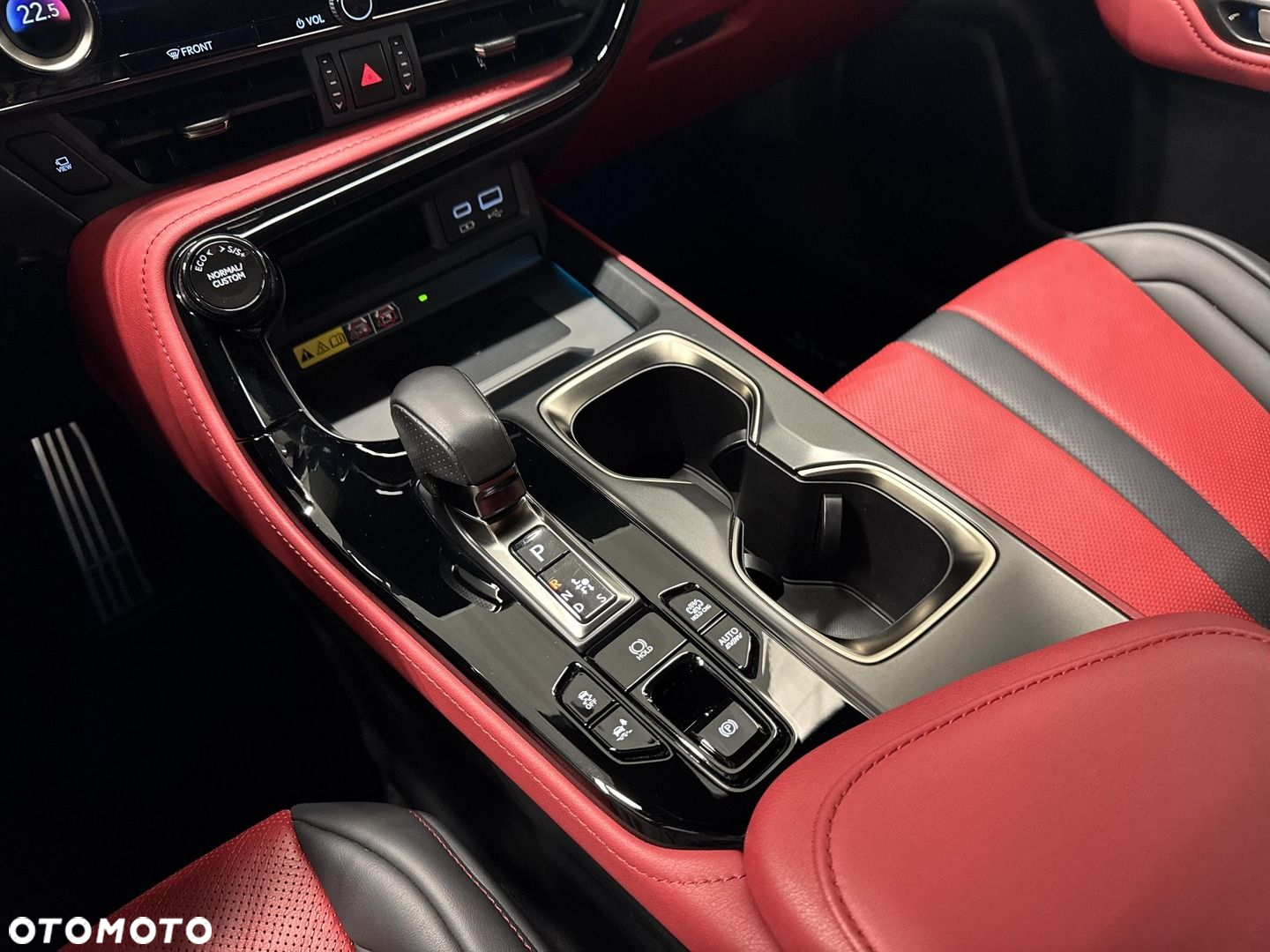 Lexus NX - 26