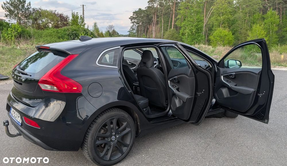 Volvo V40 ver-d2 - 14